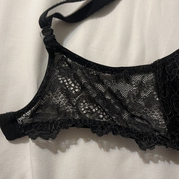 Victoria Secret Dream Angels Bra - Picture 2 of 5